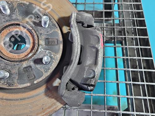 Used Right front brake caliper Right front brake caliper 37817116 37817116