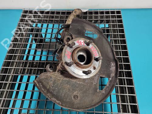 Used Right front steering knuckle Right front steering knuckle LAND ROVER RANGE ROVER SPORT I (L320) 3.6 D 4x4 (272 hp) 37831949 37831949