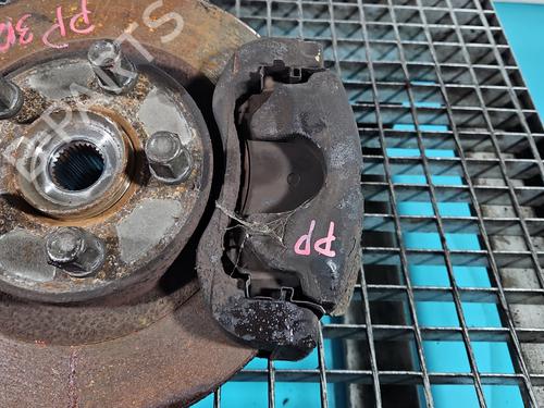Used Right front brake caliper Right front brake caliper 37831327 37831327
