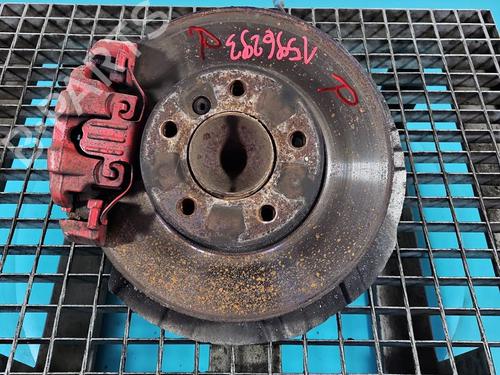 Used Right front steering knuckle Right front steering knuckle BMW X1 (E84) sDrive 20 d (184 hp) 40262667 40262667