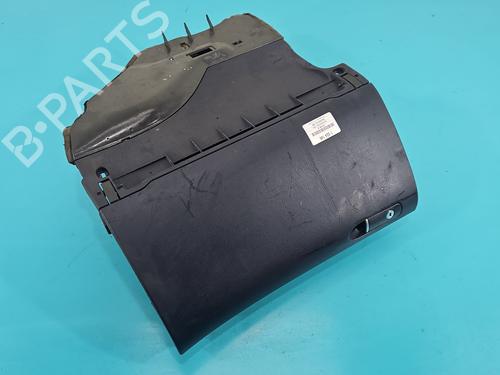 cupobject-holder-audi-a4-b6-8e2-2000-2001-2002-2003-2004-2005-37822465 main image