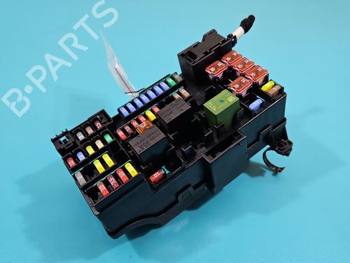 Used Fuse box Fuse box 38139527 38139527