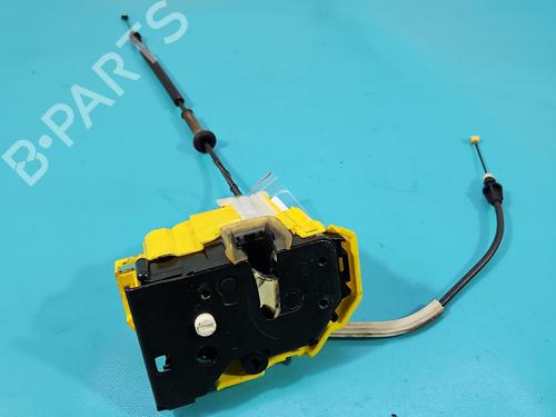 rear-right-lock-alfa-romeo-stelvio-949_-2016-37851339 main image