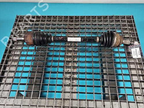 Used Left front driveshaft Left front driveshaft OPEL CORSA F (P2JO) 1.2 (68) (75 hp) 39683802 39683802