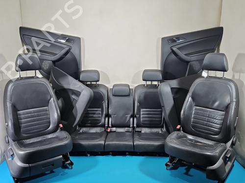 seats-set-skoda-yeti-5l-2009-2010-2011-2012-2013-2014-2015-2016-2017-37846886 main image