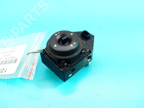 switch-kia-venga-yn-2010-2011-2012-2013-2014-2015-2016-2017-2018-2019-37887779 main image