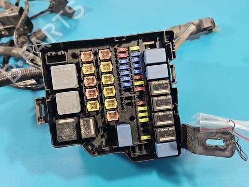 Fuse box FORD TRANSIT COURIER B460 Box Body/MPV | BP39884700E1 - Image 3