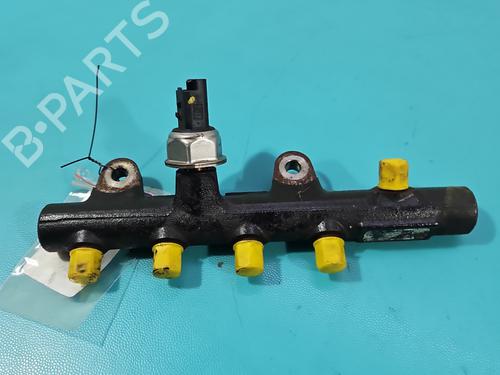 Used Injection rail Injection rail 38147091 38147091