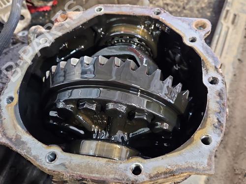 Used Rear differential Rear differential OPEL OMEGA B (V94) 2.2 16V (F69, M69, P69) (144 hp) 37840438 37840438