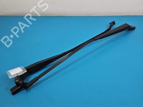 Used Front windshield wiper arm Front windshield wiper arm 37825100 37825100