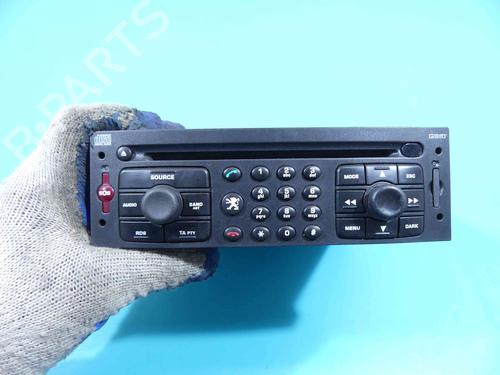 Used Radio Radio 37807863 37807863