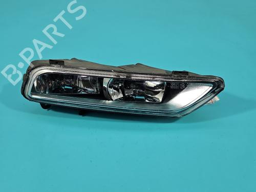 Right front fog light VW CC B7 (358) 2.0 TDI | BP37844875C31 - Image 2
