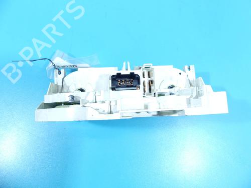 Climate control SKODA SUPERB I (3U4) 1.9 TDI | BP37893645I5 - Image 3