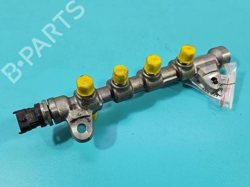 Used Injection rail Injection rail 37833341 37833341