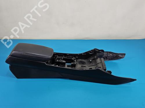 Used Armrest / Center console Armrest / Center console BMW X3 (F25) xDrive 20 d (184 hp) 40038190 40038190