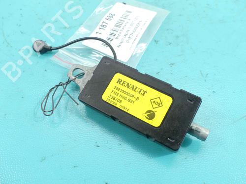 electronic-module-renault-laguna-iii-bt01-2007-2008-2009-2010-2011-2012-2013-2014-2015-37882309 main image