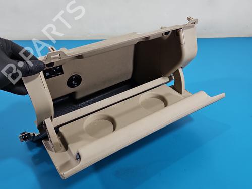 Cup/Object holder VW TOURAN (1T3) 2.0 TDI | BP37844226I37  - Image 9