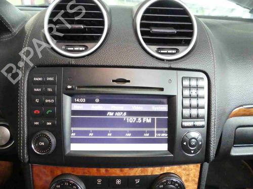 radio-mercedes-benz-gl-class-x164-2006-2007-2008-2009-2010-2011-2012-37877481 main image