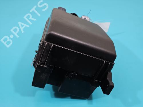 Fuse box HYUNDAI ix35 (LM, EL, ELH) 2.0 4WD | BP37813776E1 - Image 9