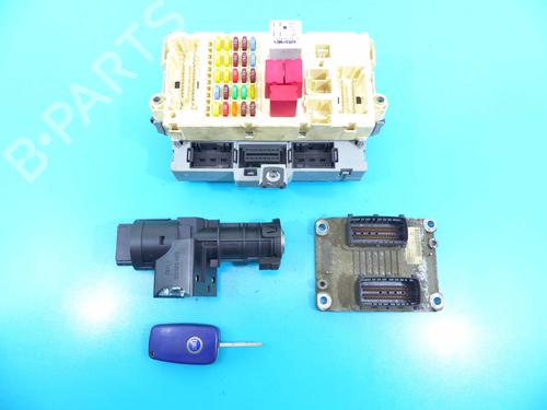 engine-control-unit-ecu-fiat-stilo-multi-wagon-192_-2003-2004-2005-2006-2007-2008-37881827 main image