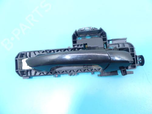 front-right-exterior-door-handle-mercedes-benz-glk-class-x204-2008-2009-2010-2011-2012-2013-2014-2015-37878927 main image