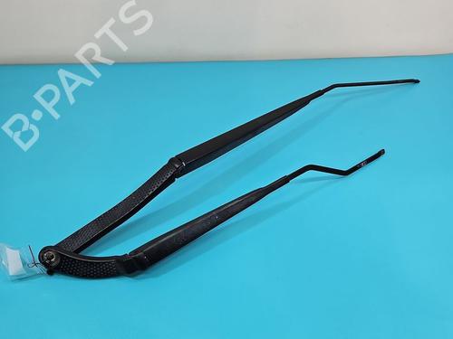 Used Front windshield wiper arm Front windshield wiper arm RENAULT CLIO IV (BH_) 1.2 16V (73 hp) 40281723 40281723