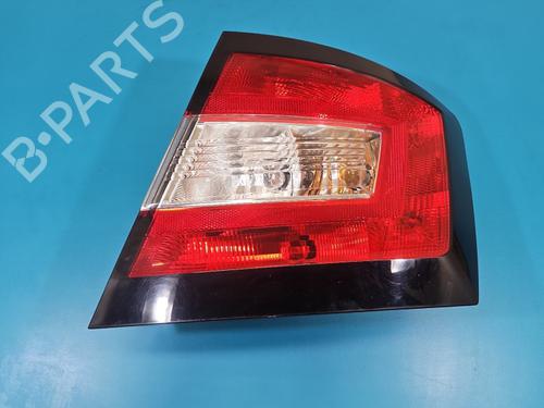 Used Right taillight Right taillight SKODA FABIA III Estate (NJ5) 1.0 TSI (95 hp) 40119216 40119216
