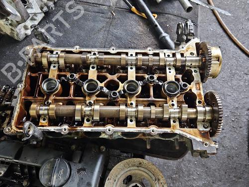 Used Cylinder head Cylinder head 38130501 38130501