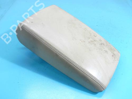 Used Armrest / Center console Armrest / Center console 37889952 37889952
