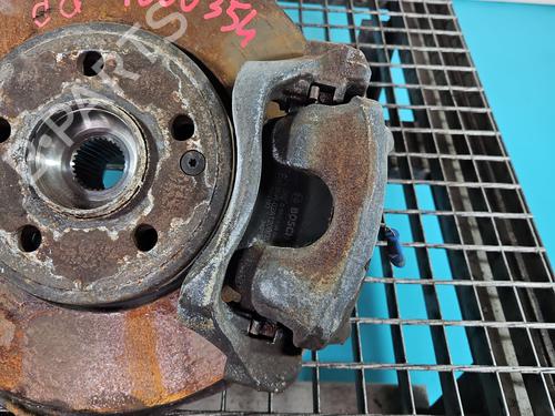 Used Right front brake caliper Right front brake caliper 37855792 37855792