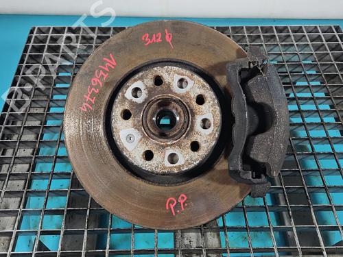 Used Right front steering knuckle Right front steering knuckle SKODA OCTAVIA III (5E3, NL3, NR3) 2.0 TSI (190 hp) 38131975 38131975