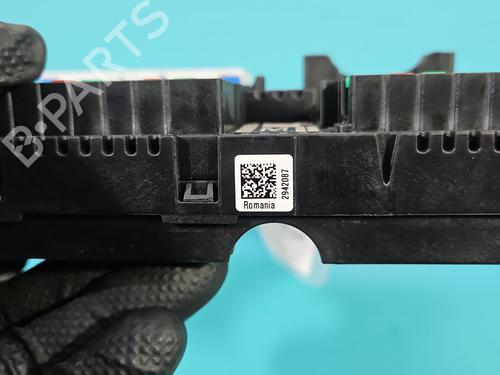 Fuse box BMW 3 (G20, G80, G28) 318 i | BP37848525E1 - Image 8