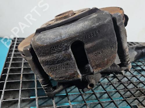 Used Right front brake caliper Right front brake caliper SKODA KAROQ (NU7, ND7) 2.0 TDI 4x4 (150 hp) 38120228 38120228