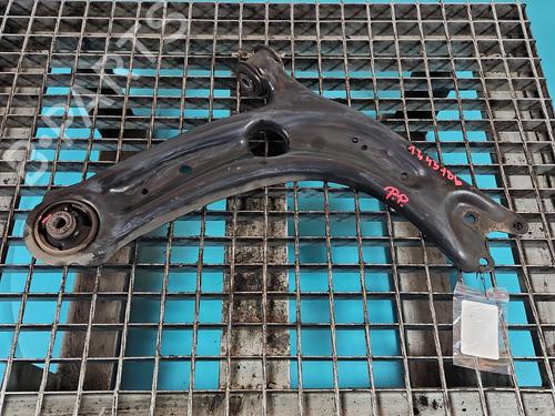Used Right front suspension arm Right front suspension arm 37826502 37826502