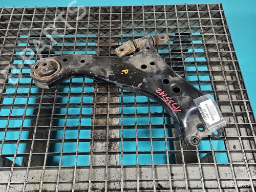 Used Right front suspension arm Right front suspension arm 38151049 38151049