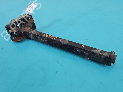 Used Front bumper reinforcement Front bumper reinforcement 38144917 38144917
