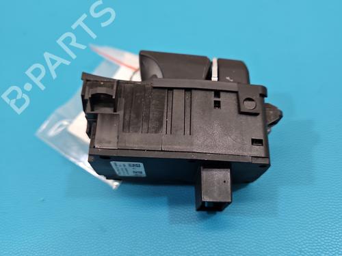 Switch BMW 6 Gran Coupe (F06) 640 i xDrive | BP38023368I30 - Image 5