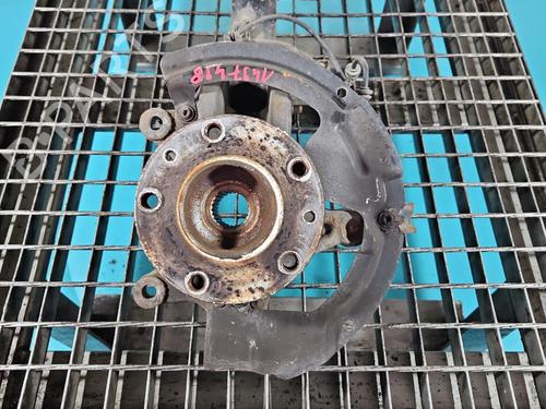 right-front-steering-knuckle-renault-megane-iv-saloon-2016-38141559 main image