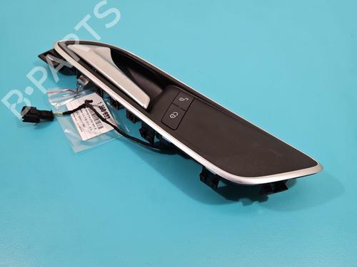 Used Front left interior door handle Front left interior door handle MERCEDES-BENZ GLA-CLASS (X156) GLA 200 (156.943) (156 hp) 38116191 38116191
