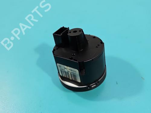 Headlight switch VW BEETLE (5C1, 5C2) 2.0 TDI | BP37858829I24 - Image 3