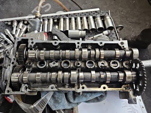 Used Cylinder head Cylinder head 38133583 38133583