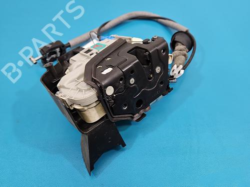 front-left-lock-audi-a3-limousine-8vs-8vm-2013-2014-2015-2016-2017-2018-2019-2020-2021-37848920 main image
