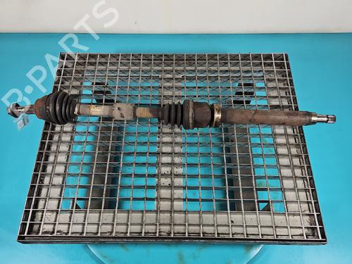 right-front-driveshaft-ford-focus-iii-2010-2011-2012-2013-2014-2015-2016-2017-2018-2019-2020-38118136 main image