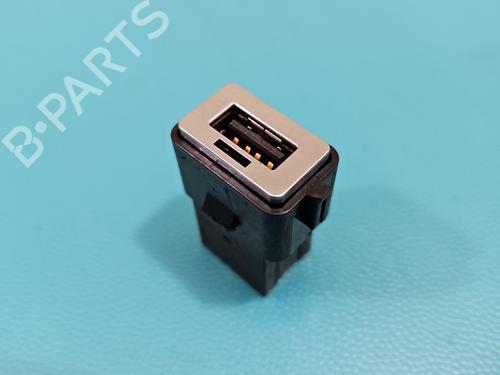 electronic-module-volvo-v40-hatchback-525-2012-2013-2014-2015-2016-2017-2018-2019-38136816 main image