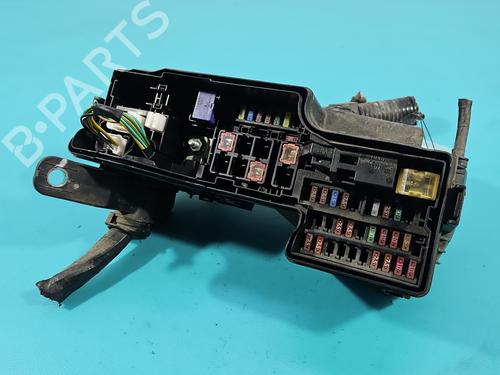 Used Fuse box Fuse box 37826099 37826099