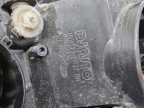Right headlight VW PASSAT B5 (3B2) 2.8 V6 Syncro/4motion | BP38778192C29 - Image 8