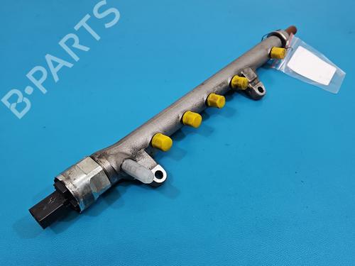 injection-rail-vw-golf-vi-5k1-2008-2009-2010-2011-2012-2013-2014-37844572 main image