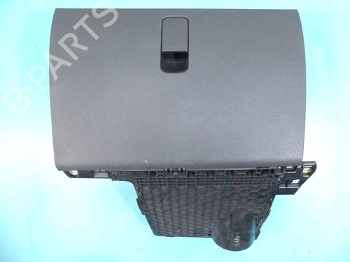 cupobject-holder-skoda-fabia-iii-nj3-2014-2015-2016-2017-2018-2019-2020-2021-37889308 main image