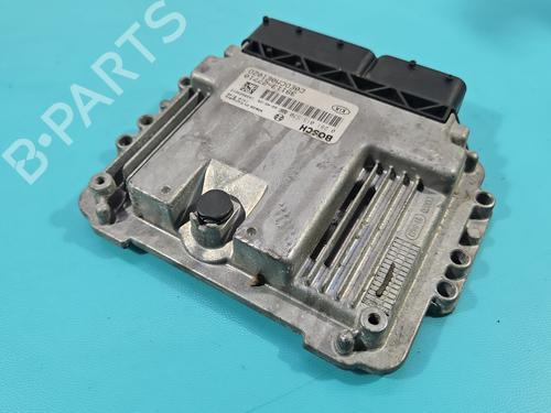 Engine control unit (ECU) KIA CEE'D SW (ED) 2.0 CRDi 140 | BP37818971M57 - Image 3