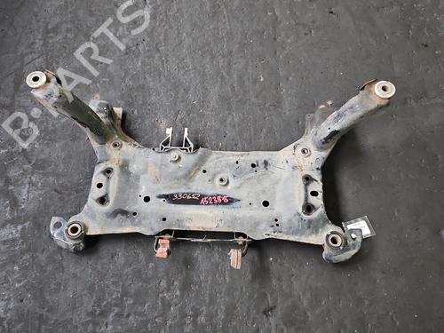 andre-volvo-v40-hatchback-525-2012-2013-2014-2015-2016-2017-2018-2019-38147622 main image